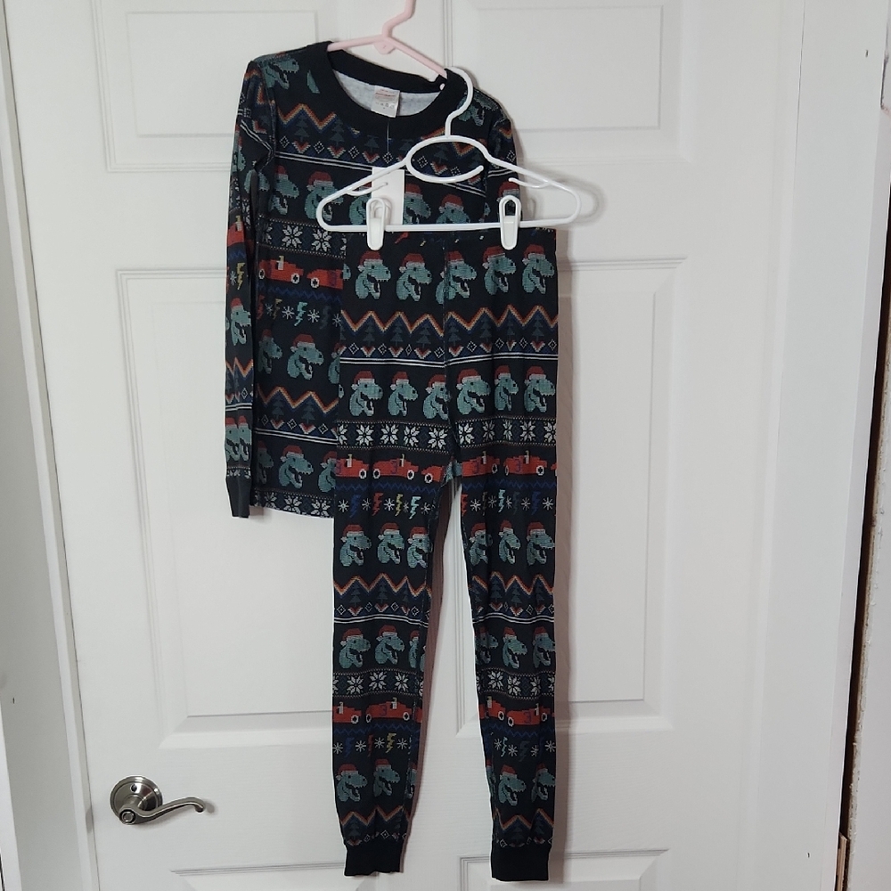 Hanna Andersson Kids Pajama Set with Elephant and Snowflake Pattern